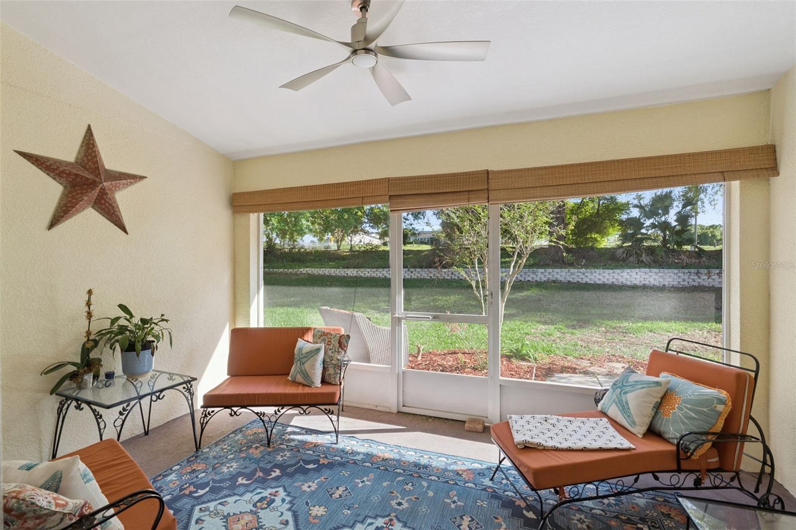 8856 Courtyard Ln Property Photo 21