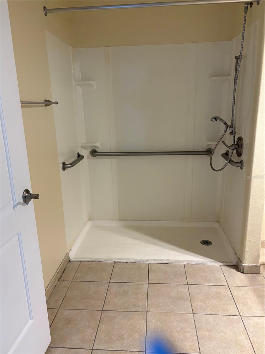 13427 Blue Heron Beach Dr #406 Property Photo 8