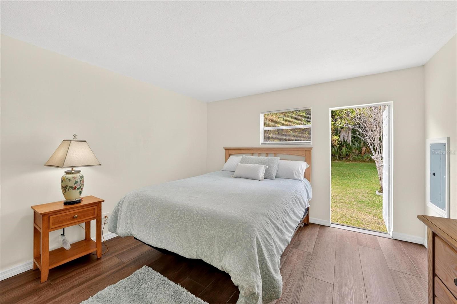 7 Cocos Plumosa Dr #a Property Photo 19