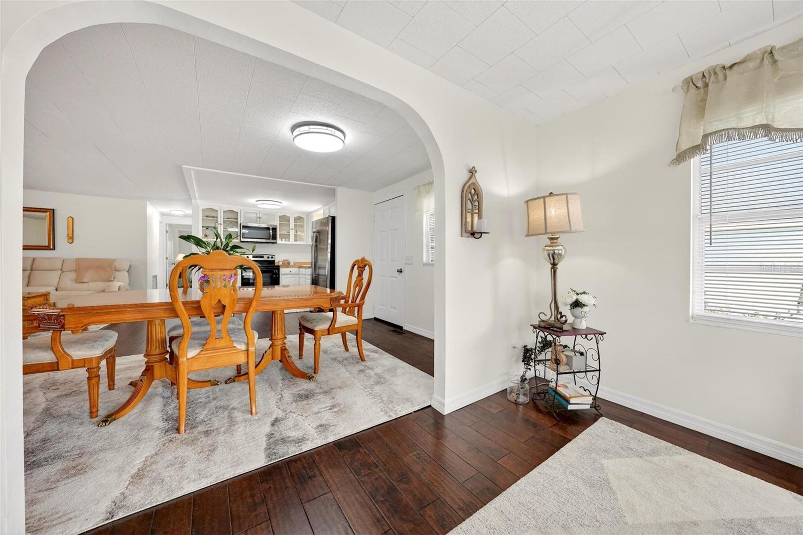 7 Cocos Plumosa Dr #a Property Photo 26