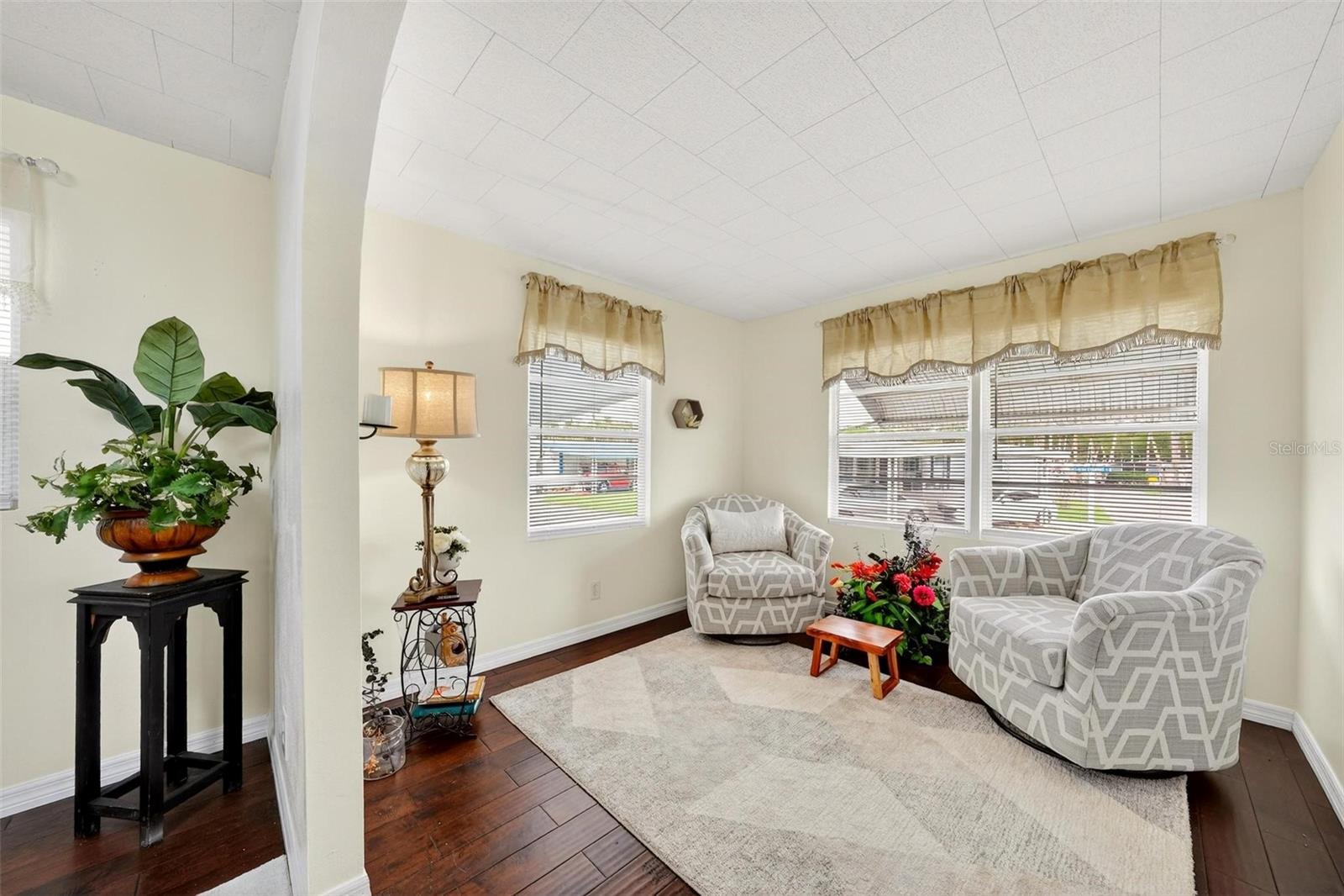 7 Cocos Plumosa Dr #a Property Photo 27