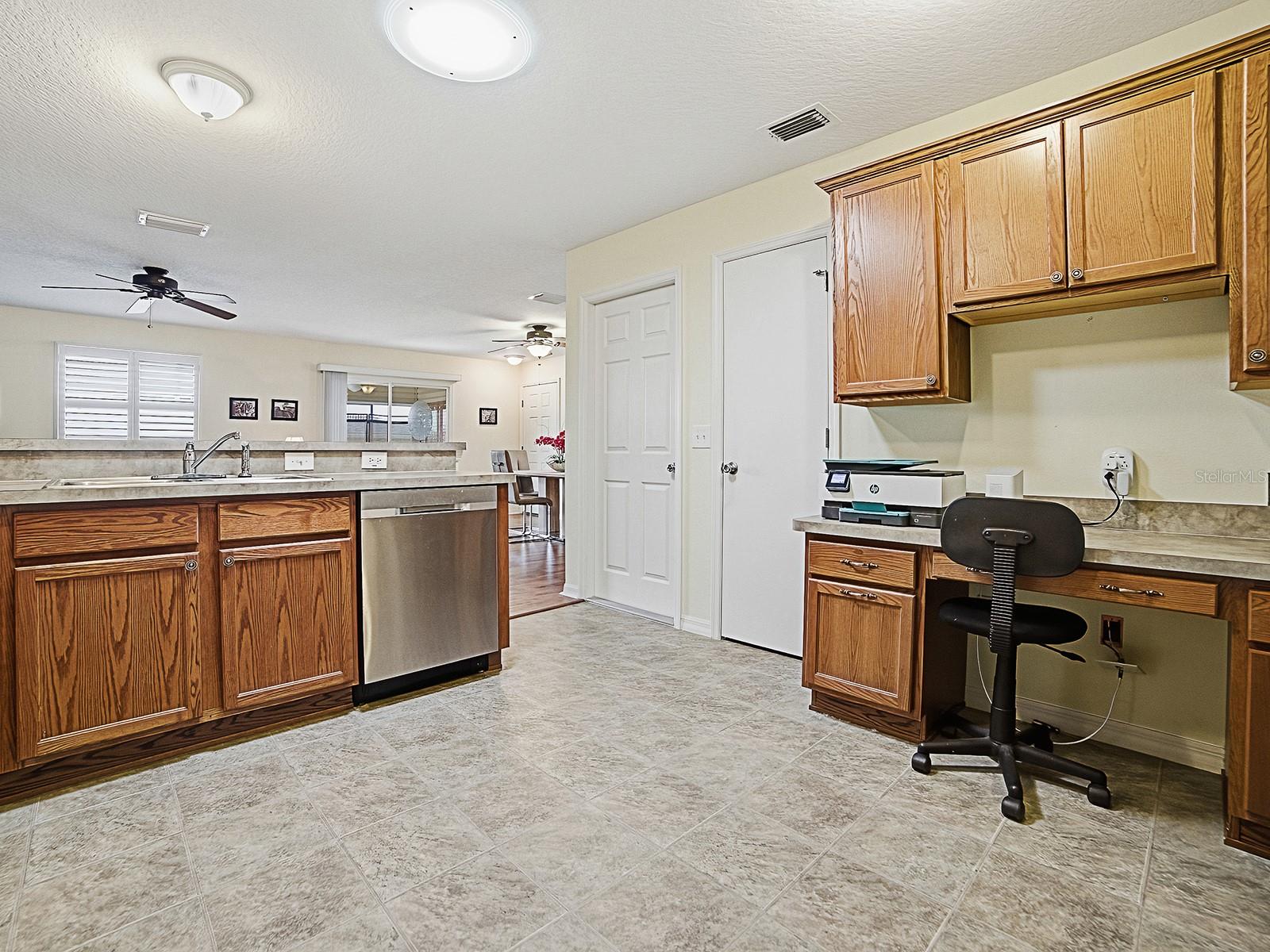 258 Arbella Loop Property Photo 15