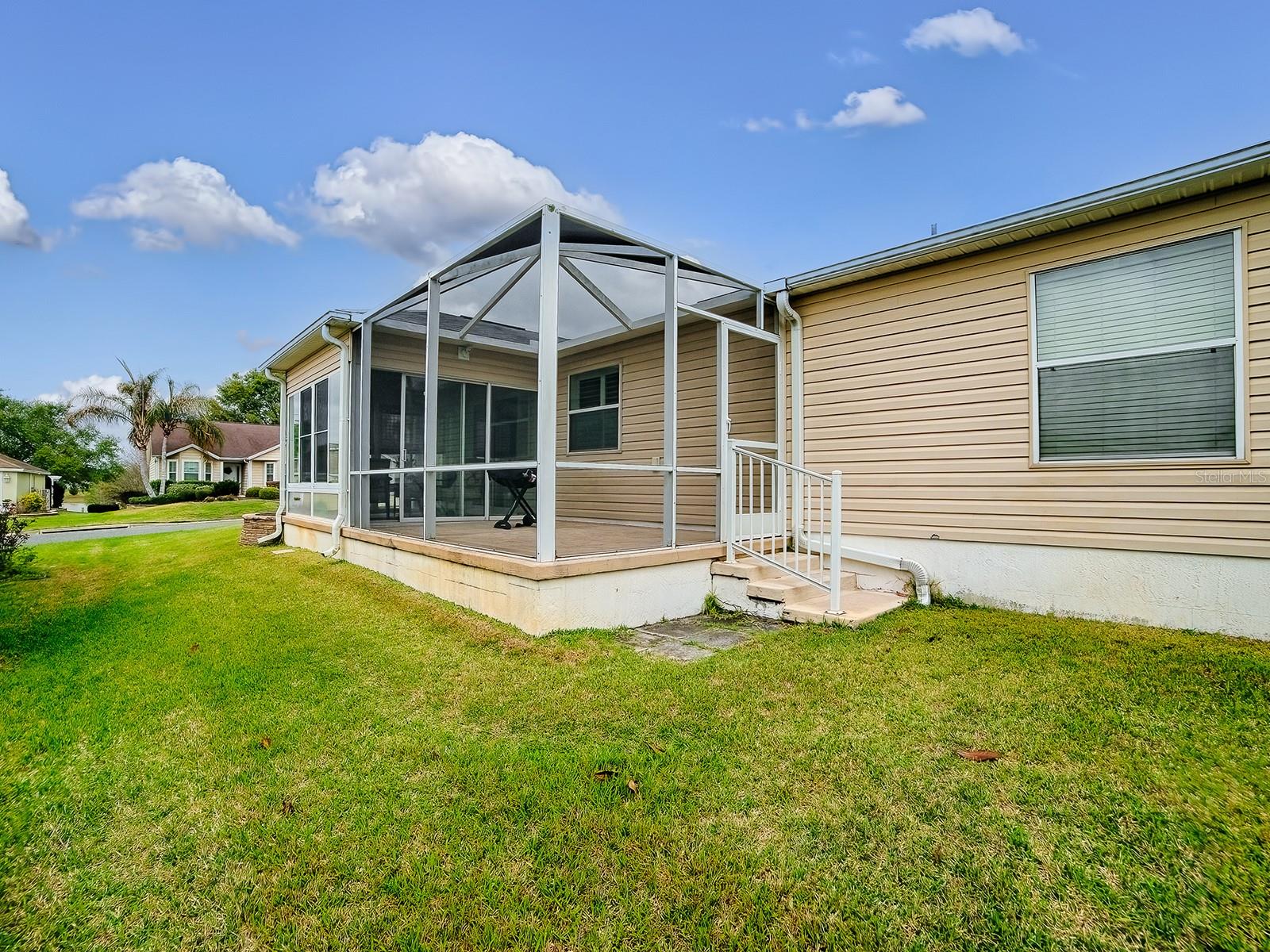 258 Arbella Loop Property Photo 28