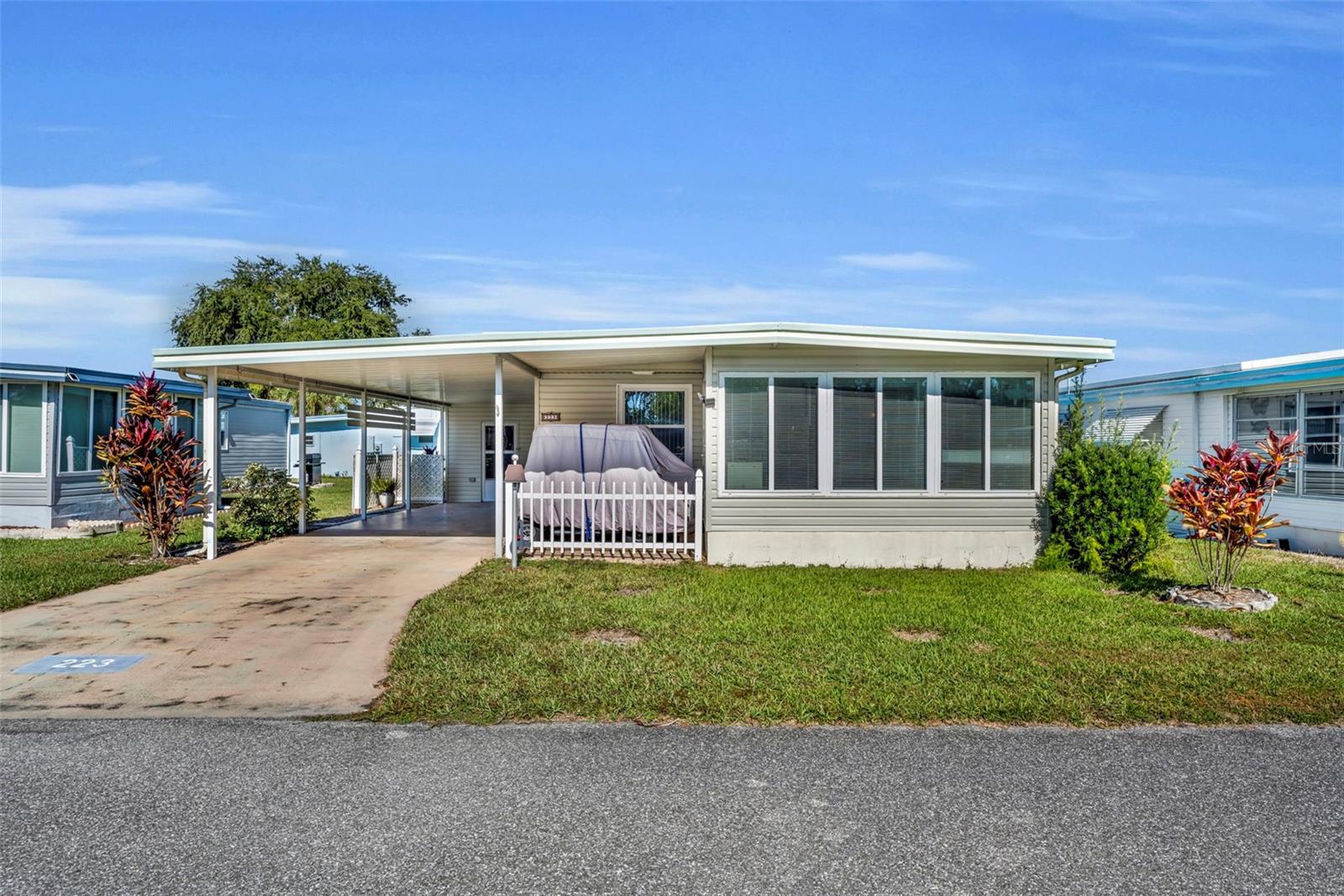 223 Paradise S Property Photo 1