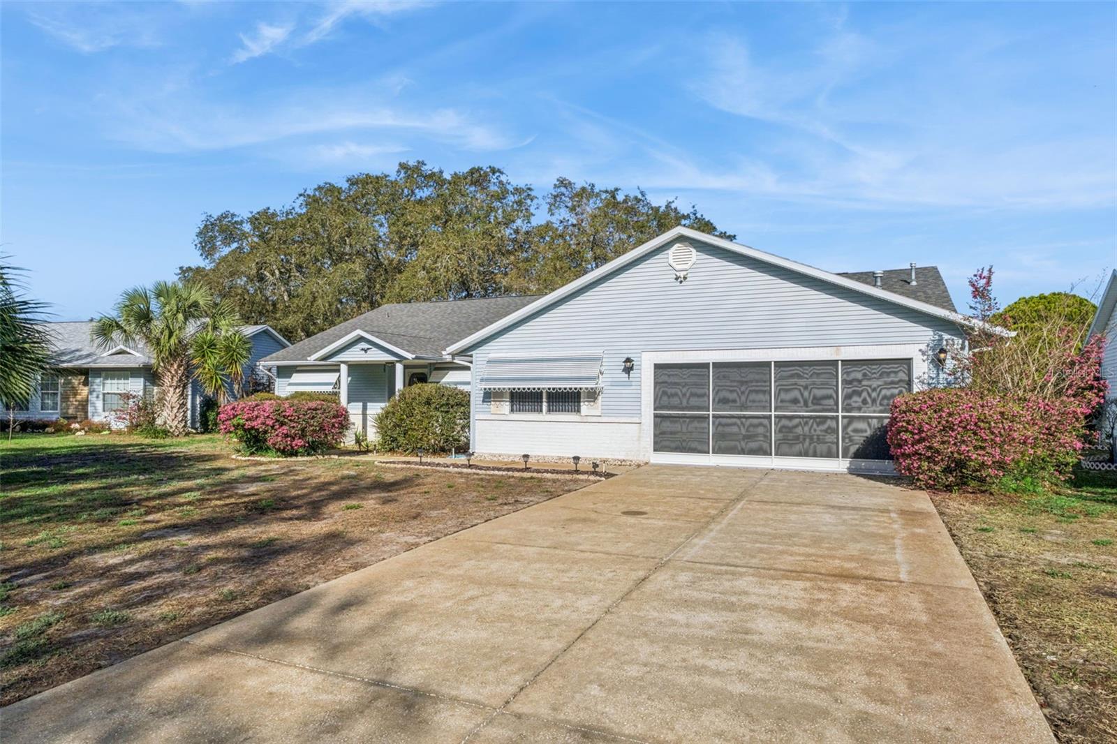 828 Dundee Cir Property Photo 2