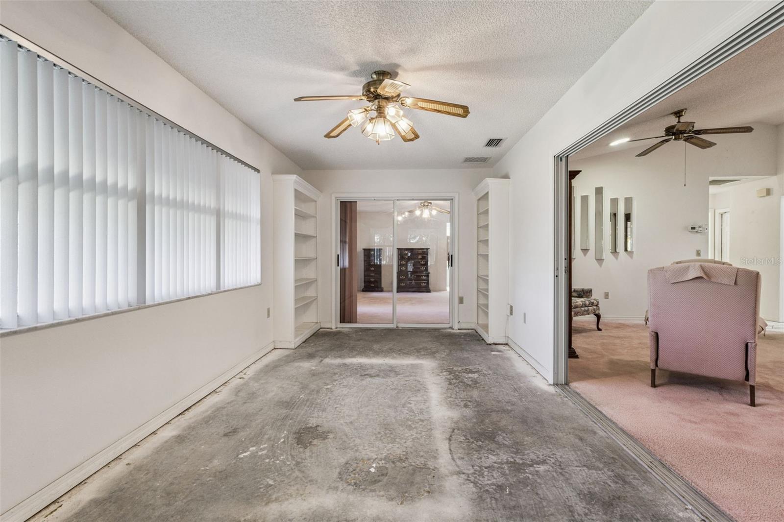 828 Dundee Cir Property Photo 25