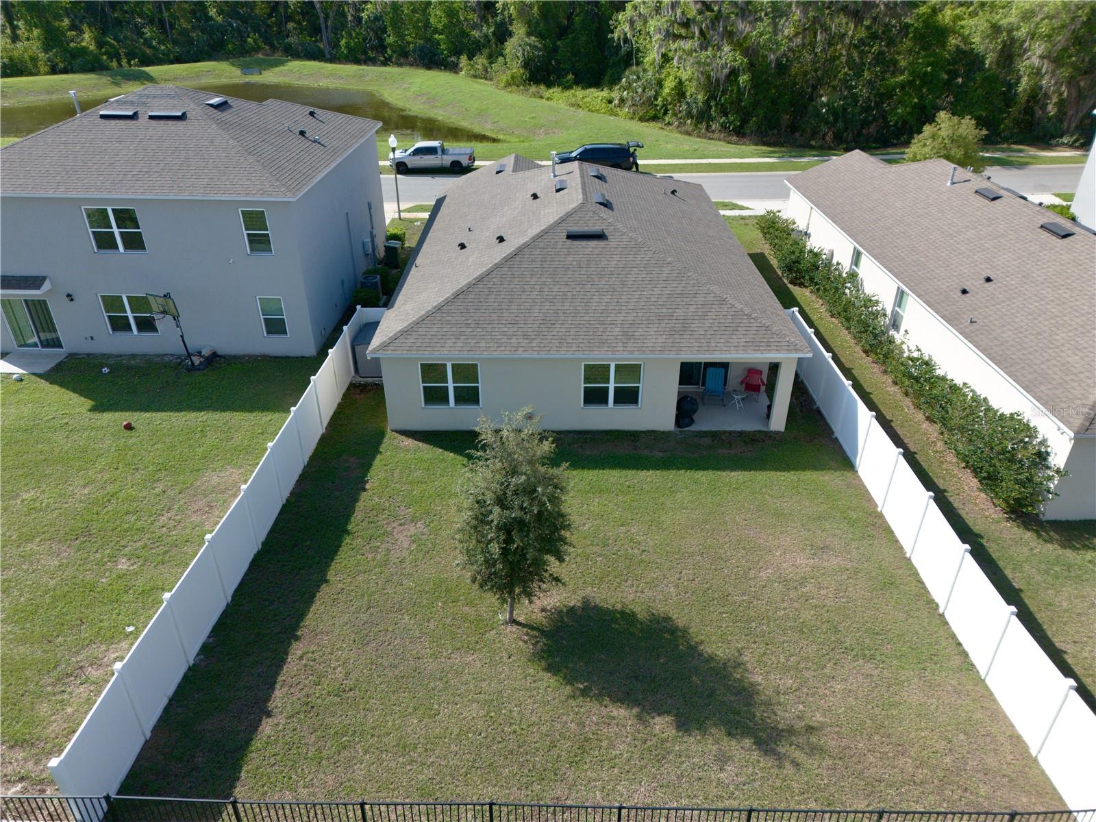 29320 Armoyan Blvd Property Photo 3