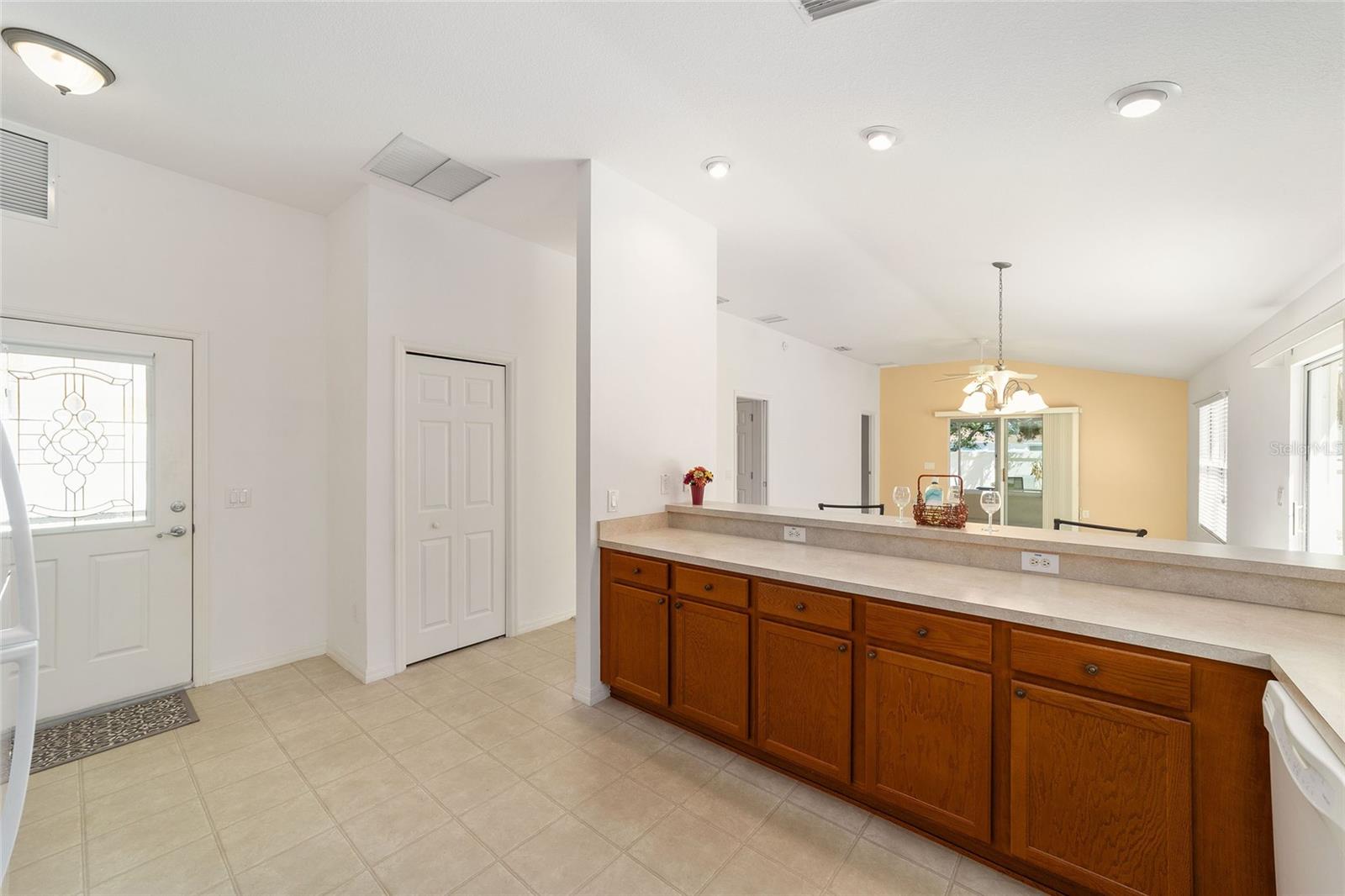 2055 Hydrangea Ave Property Photo 11