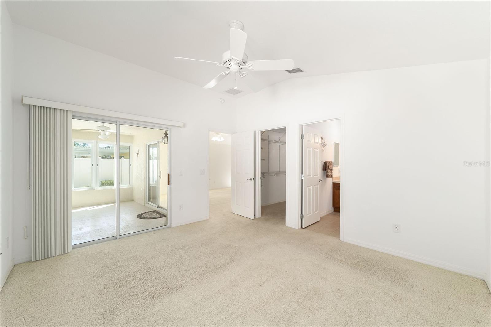 2055 Hydrangea Ave Property Photo 15