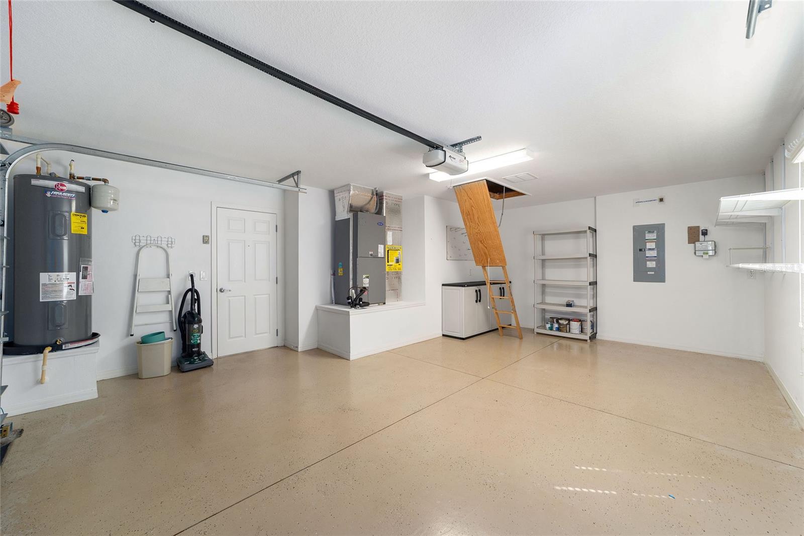 2055 Hydrangea Ave Property Photo 22