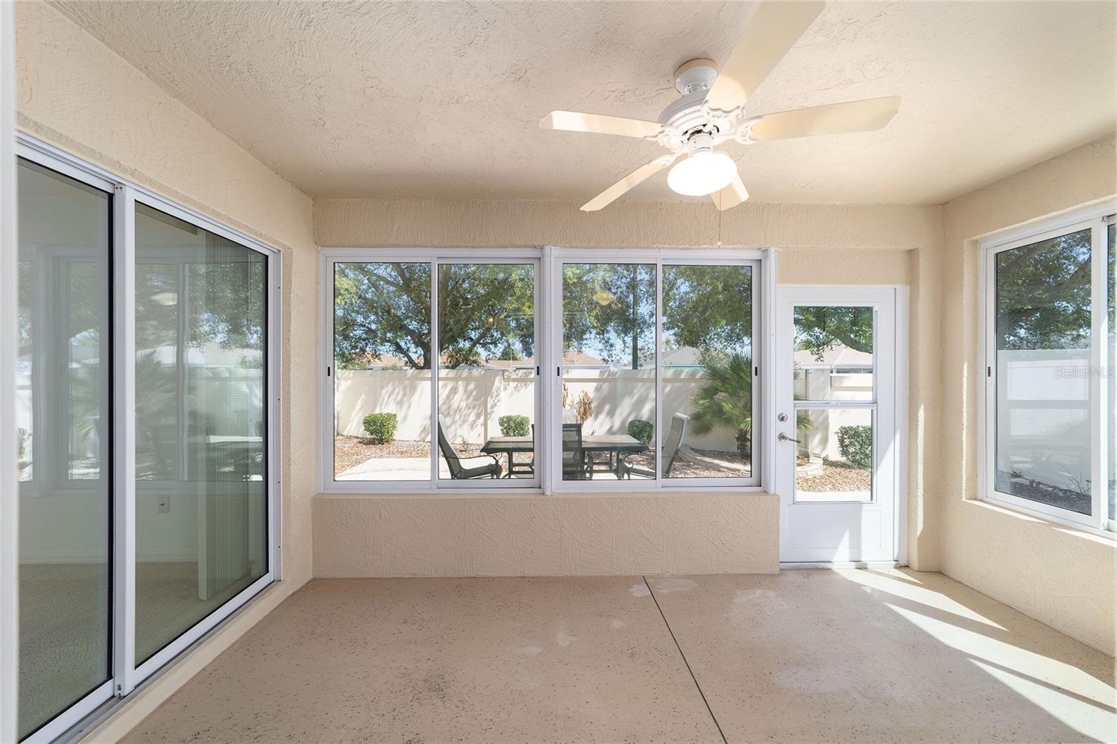 2055 Hydrangea Ave Property Photo 23