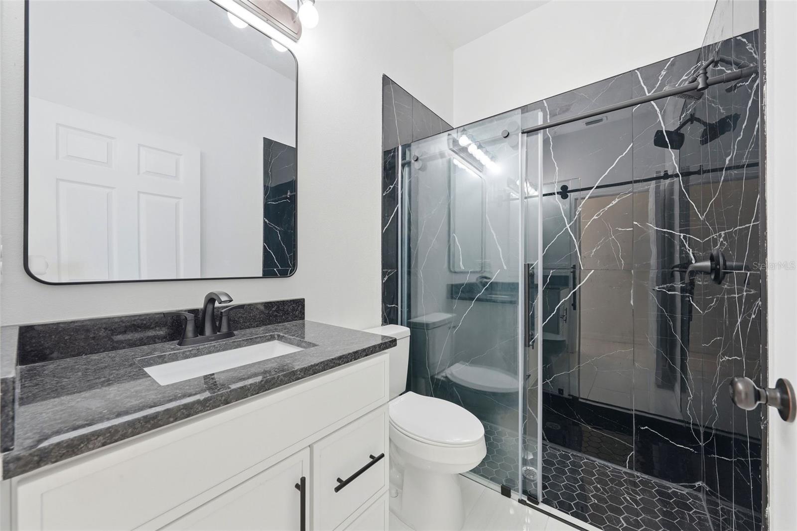 620 Titcomb St Property Photo 23