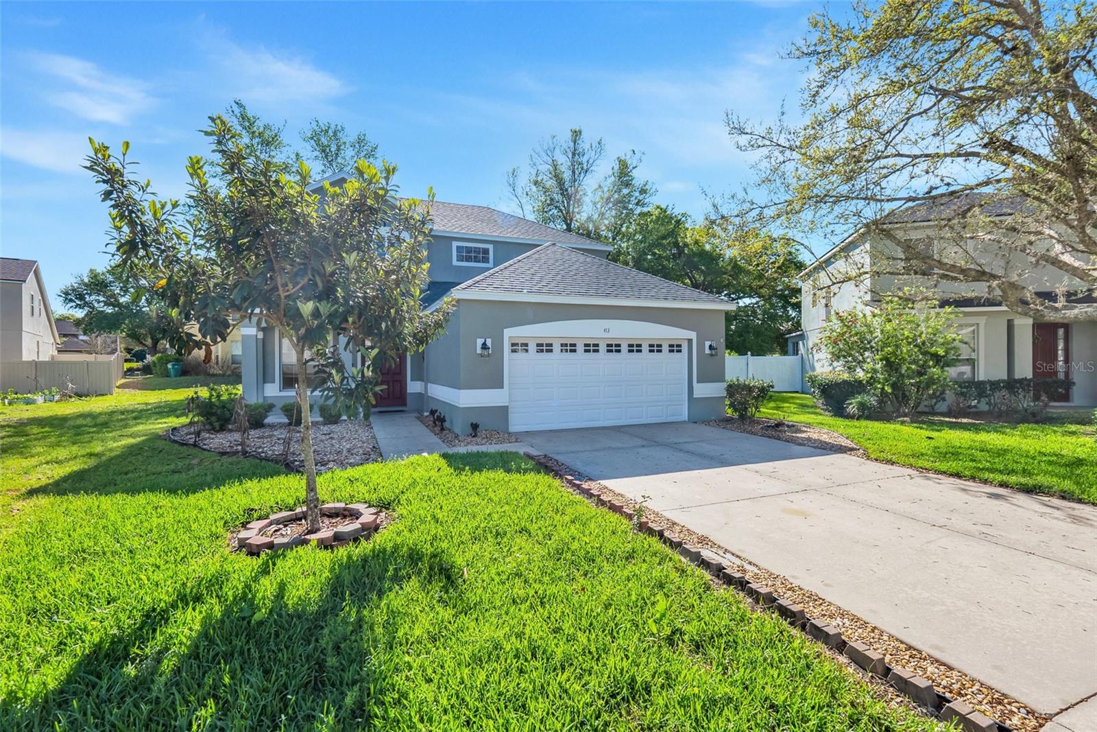 413 Split Oak Ct Property Photo 1