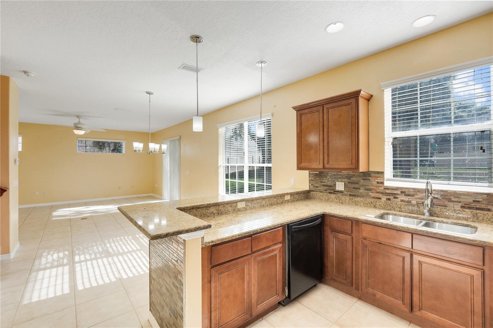 413 Split Oak Ct Property Photo 15