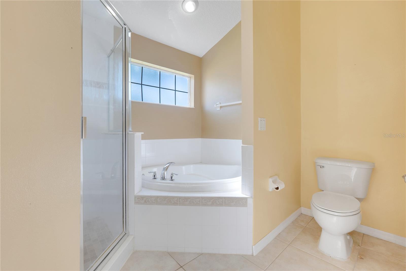 413 Split Oak Ct Property Photo 26