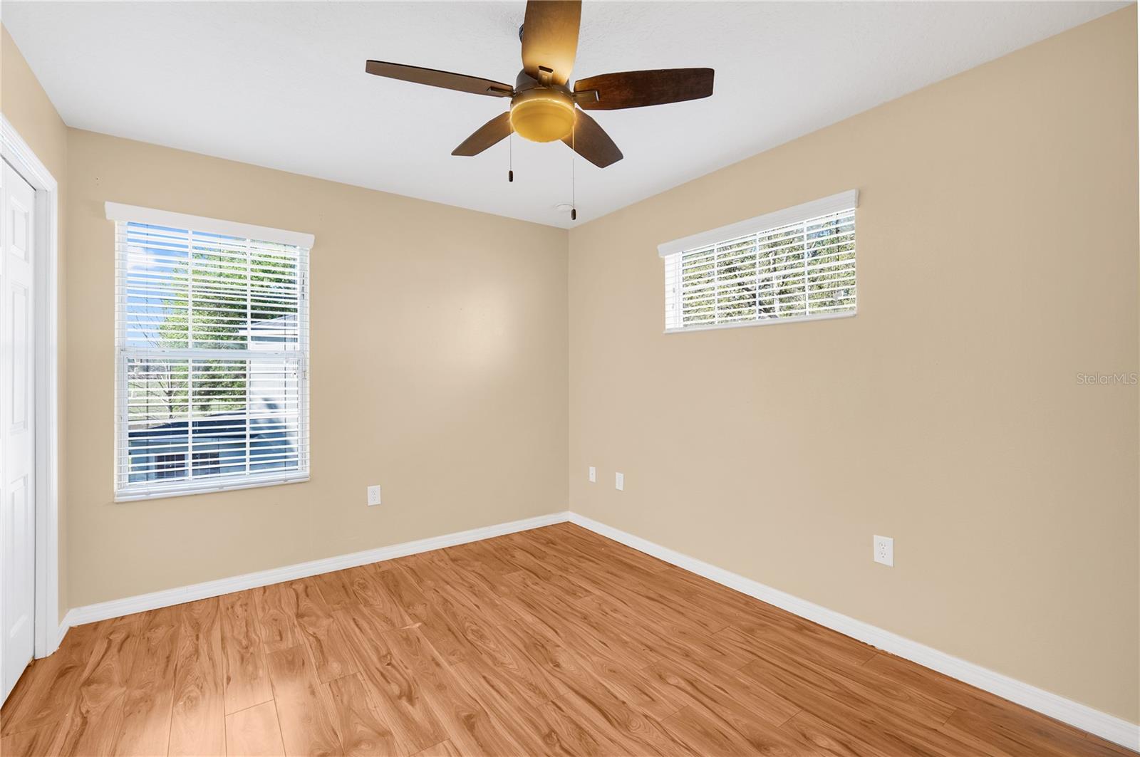 413 Split Oak Ct Property Photo 28