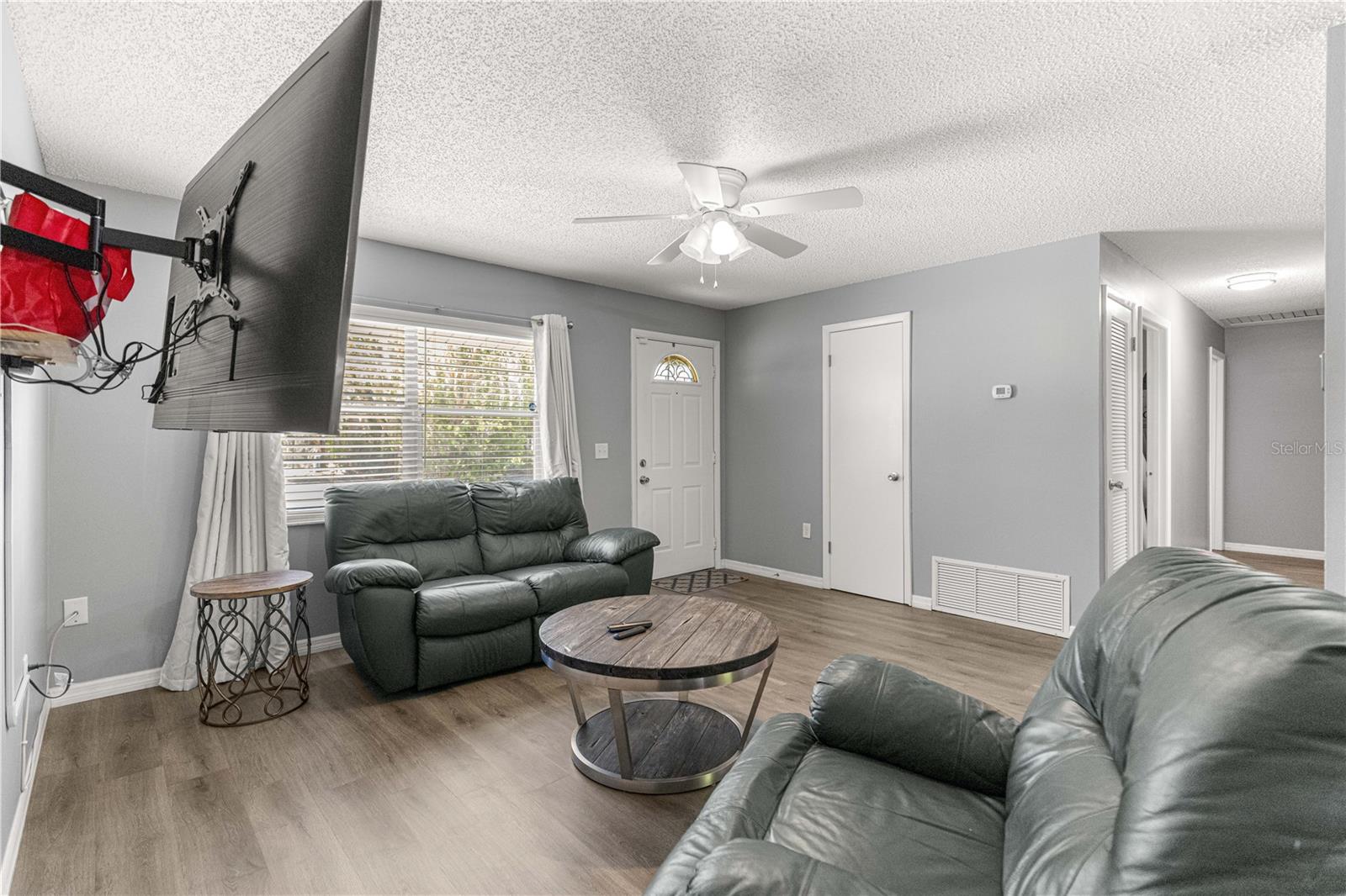 1905 Virginia Ave Property Photo 10