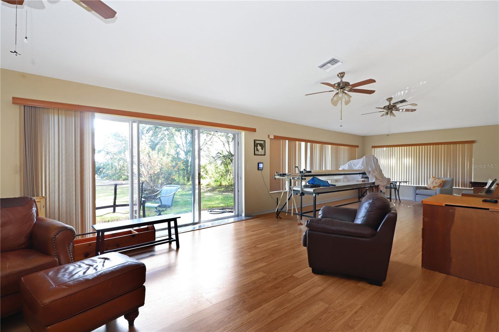 21300 Royal St Georges Ln Property Photo 9