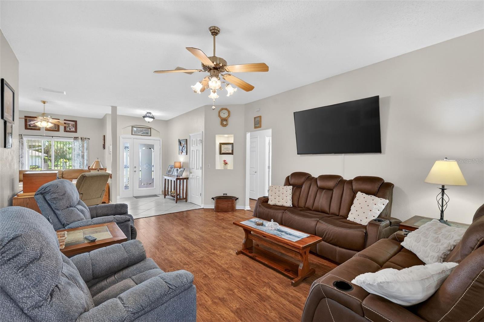 21811 King Henry Ave Property Photo 20