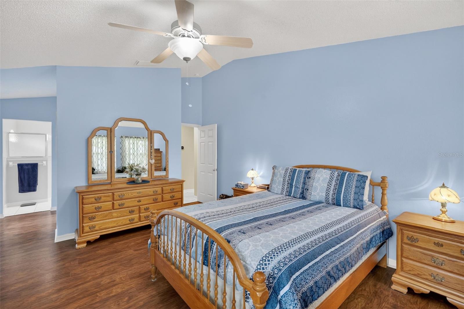21811 King Henry Ave Property Photo 32