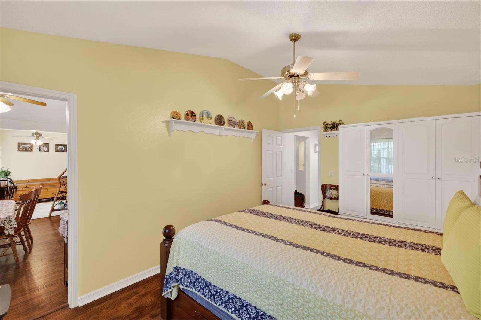 21811 King Henry Ave Property Photo 41