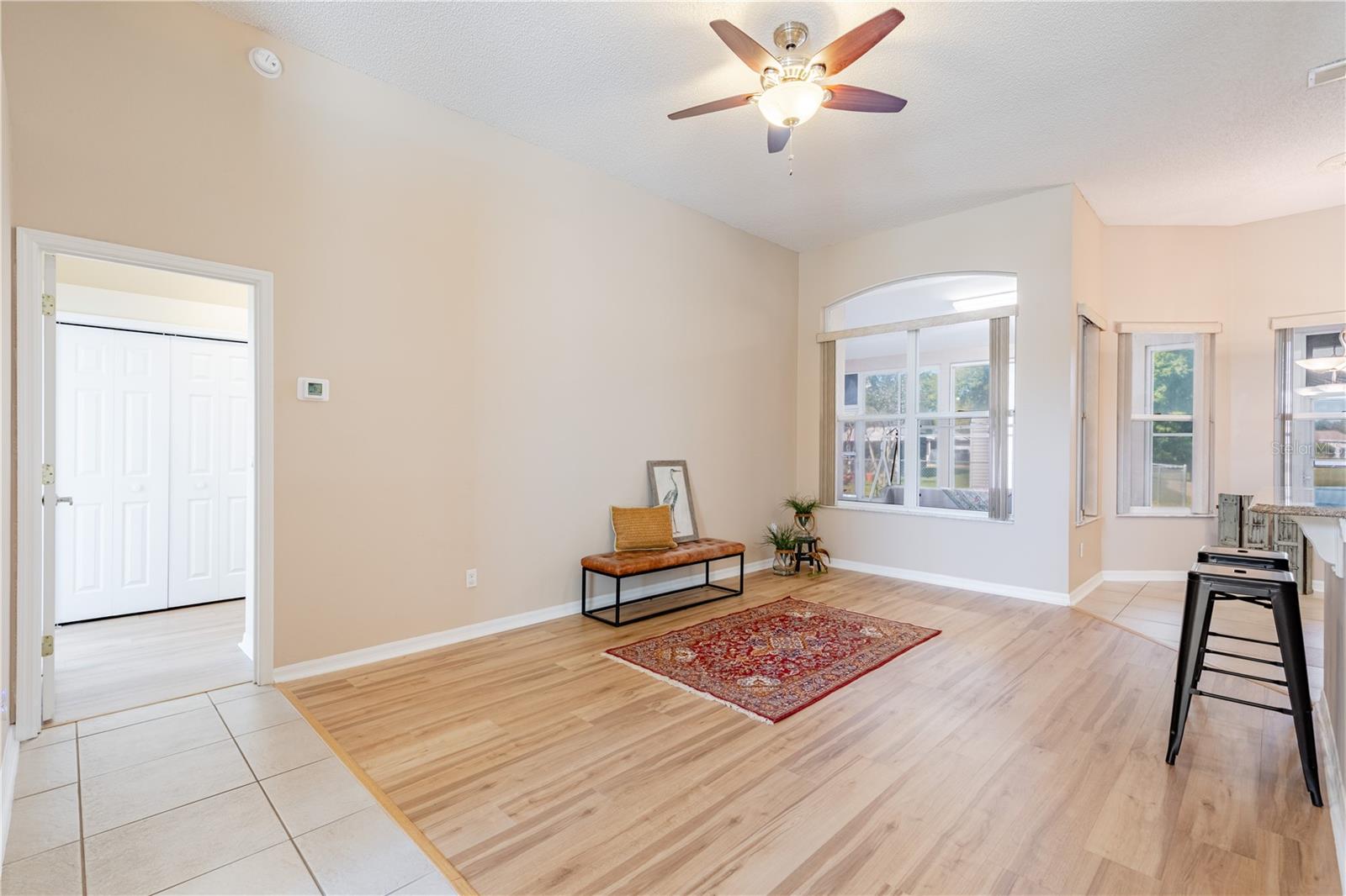 2710 Autumn Ln Property Photo 18