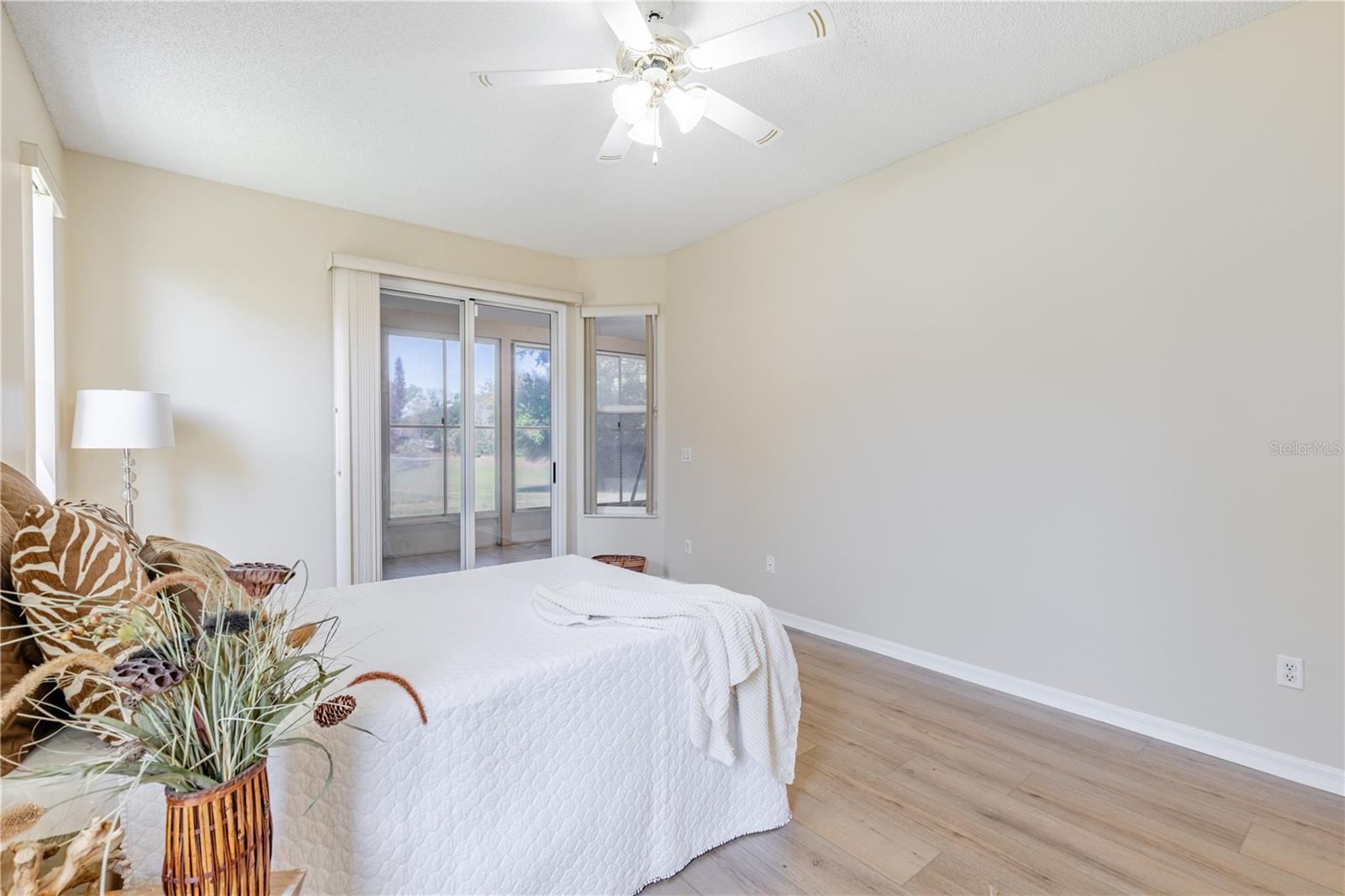 2710 Autumn Ln Property Photo 22