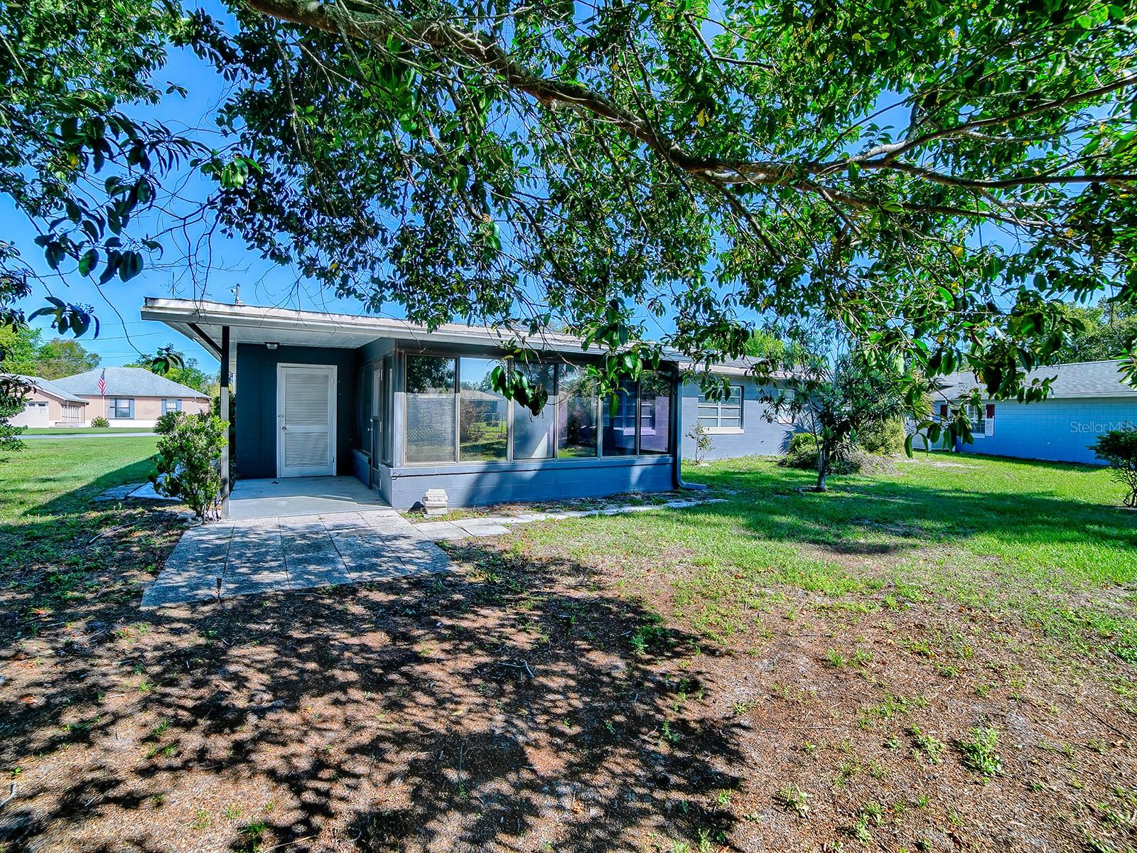5 Oak St Property Photo 24