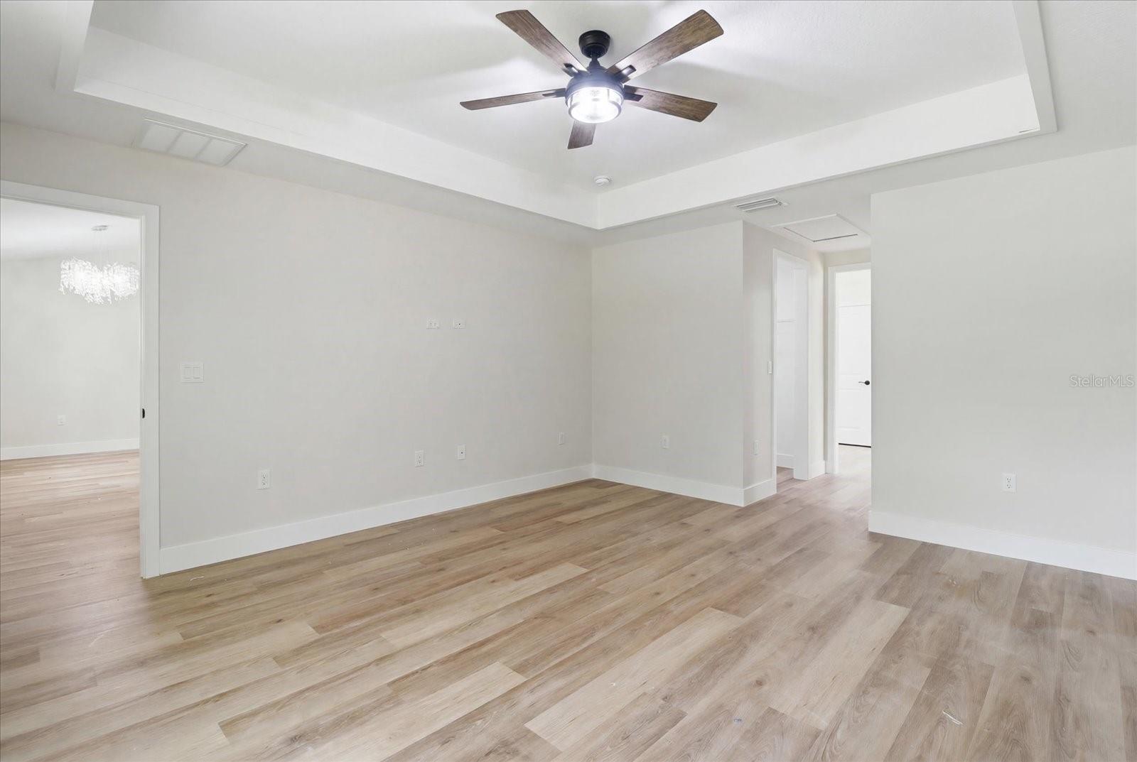 1683 W Pearson St Property Photo 16