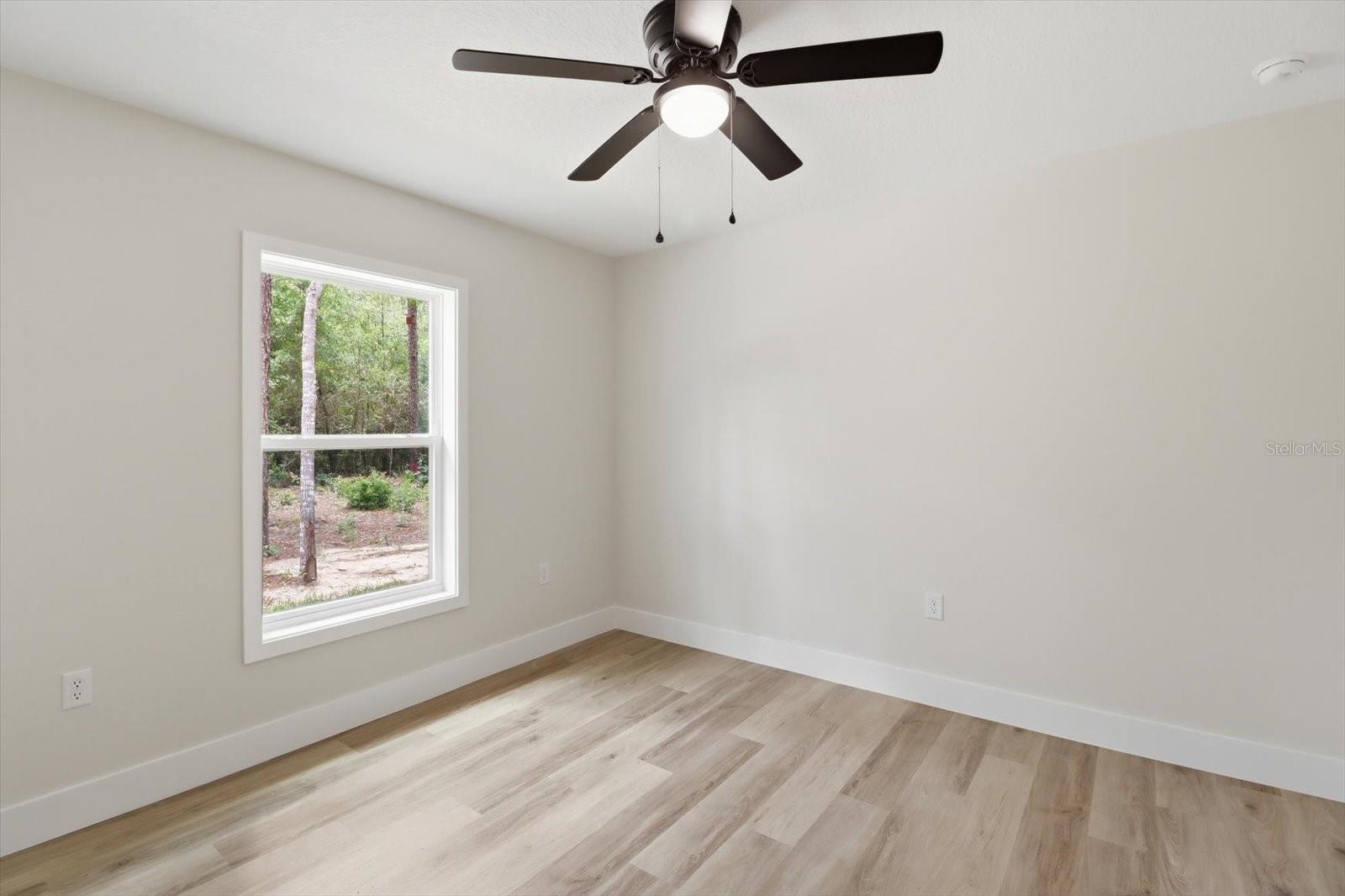 1683 W Pearson St Property Photo 32