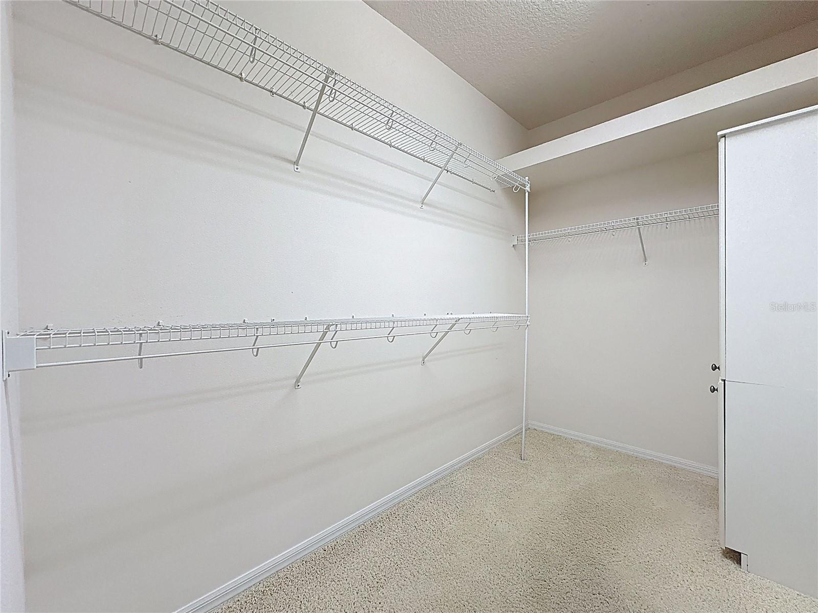 3828 Avon Ct Property Photo 29