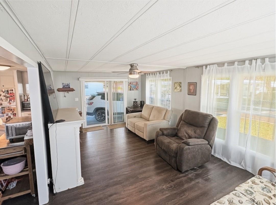 108 N Timber Trl Property Photo 17