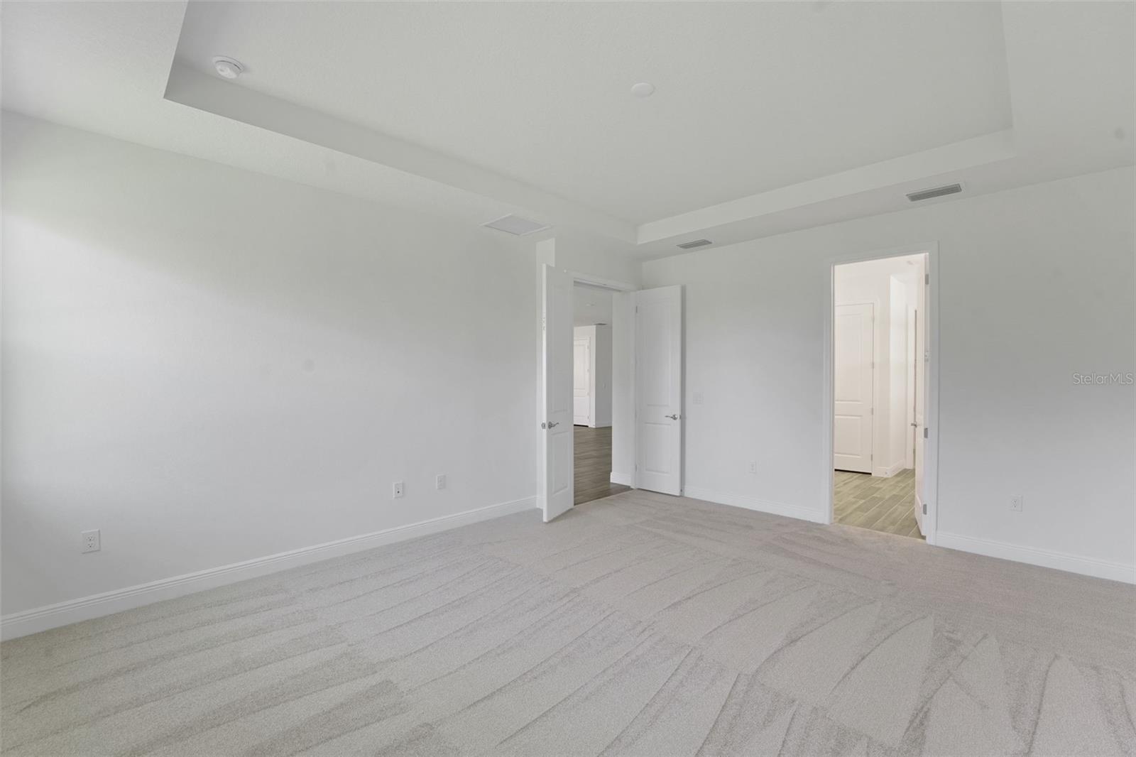 17527 Valleywood Pkwy Property Photo 28