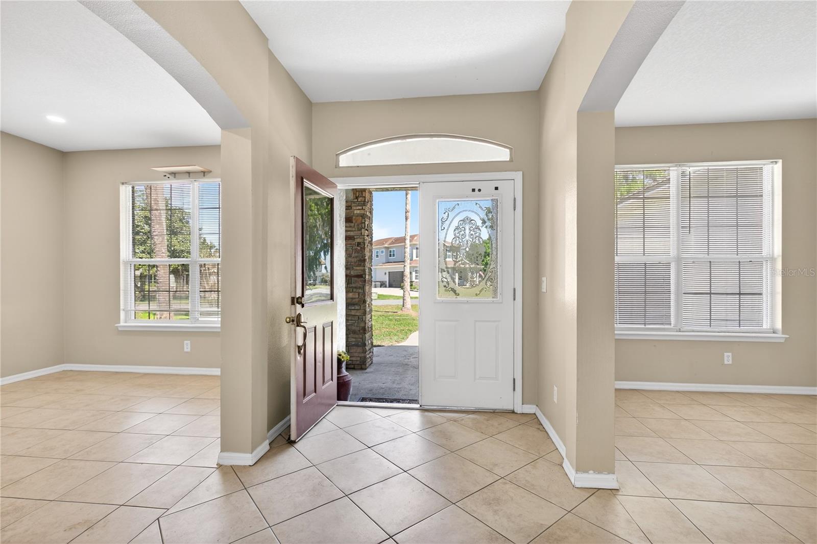 28931 Beauclaire Dr Property Photo 6