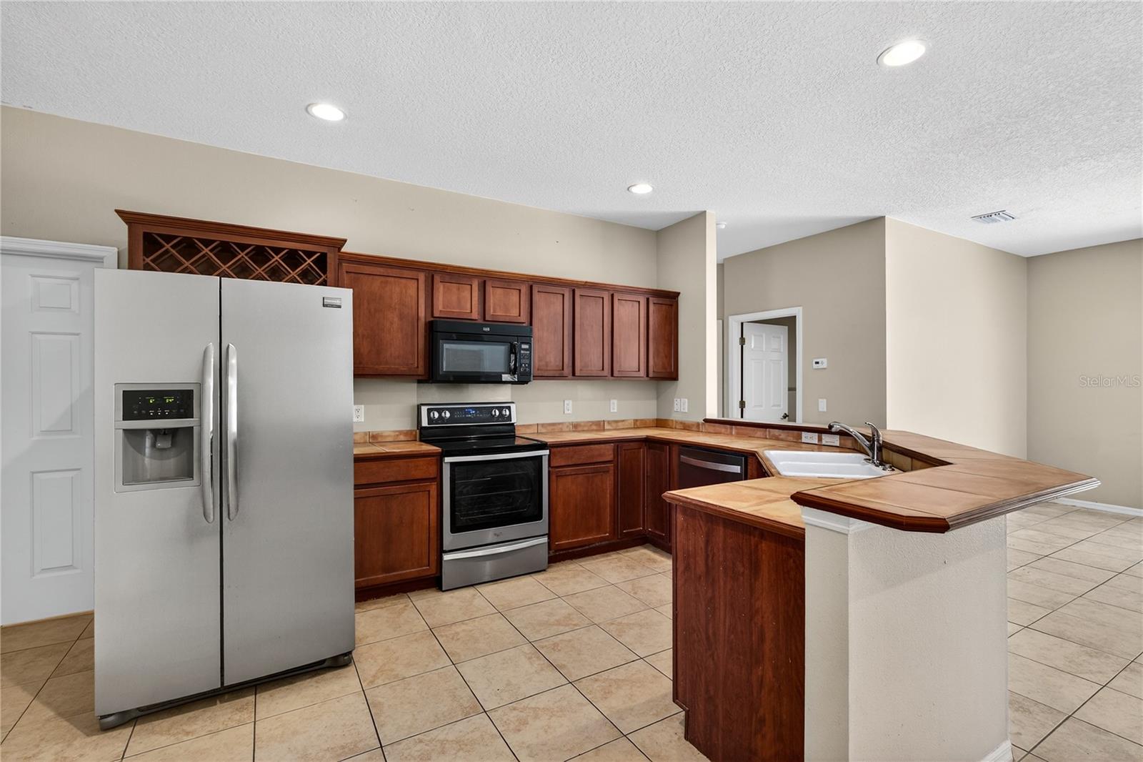 28931 Beauclaire Dr Property Photo 11
