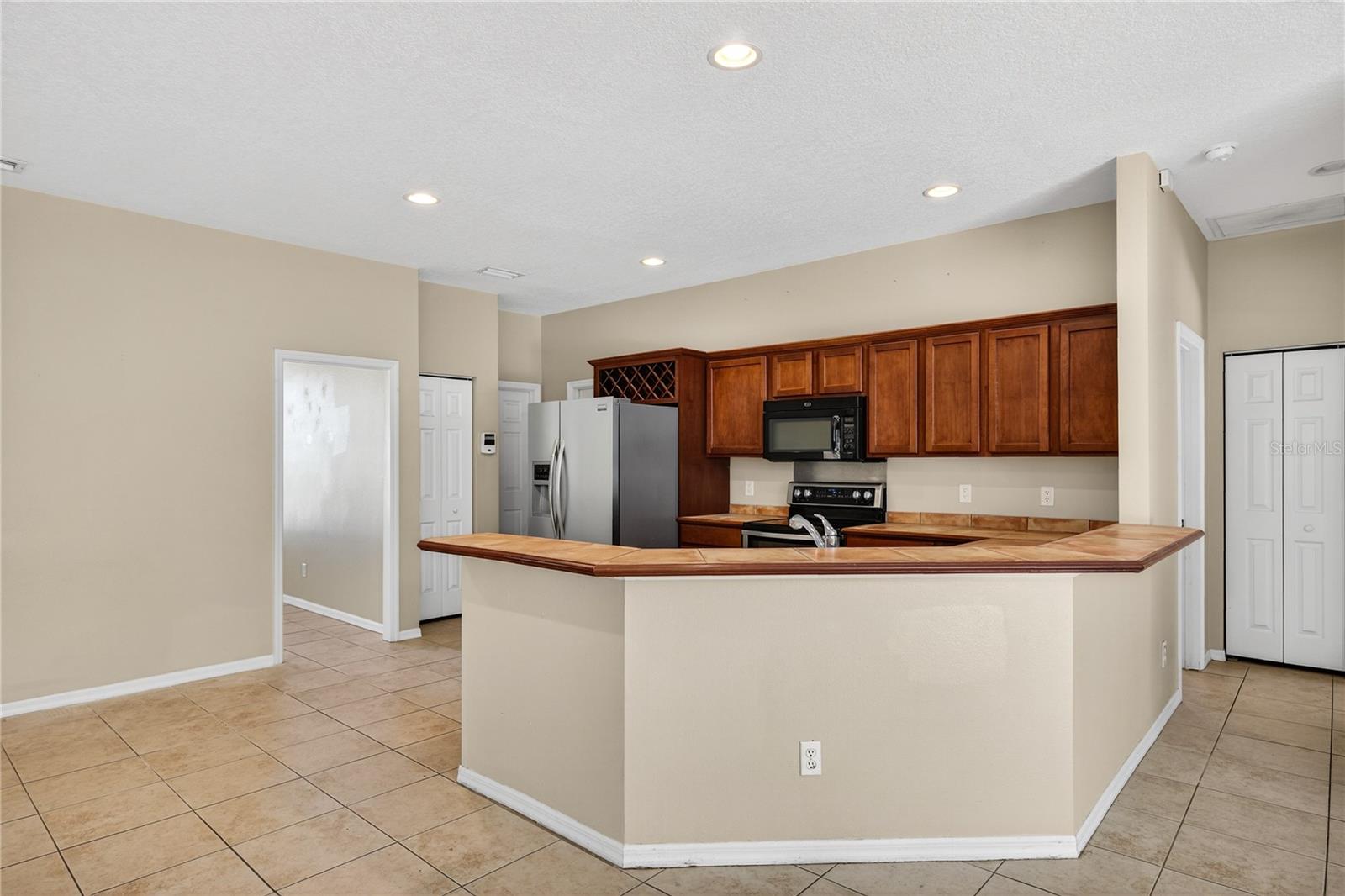 28931 Beauclaire Dr Property Photo 13