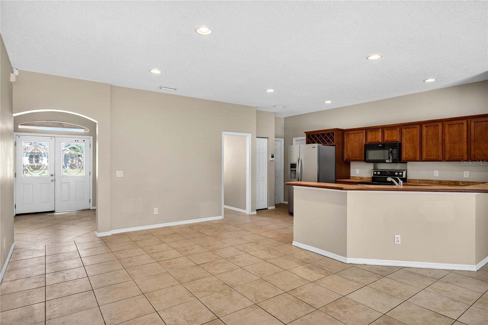 28931 Beauclaire Dr Property Photo 14