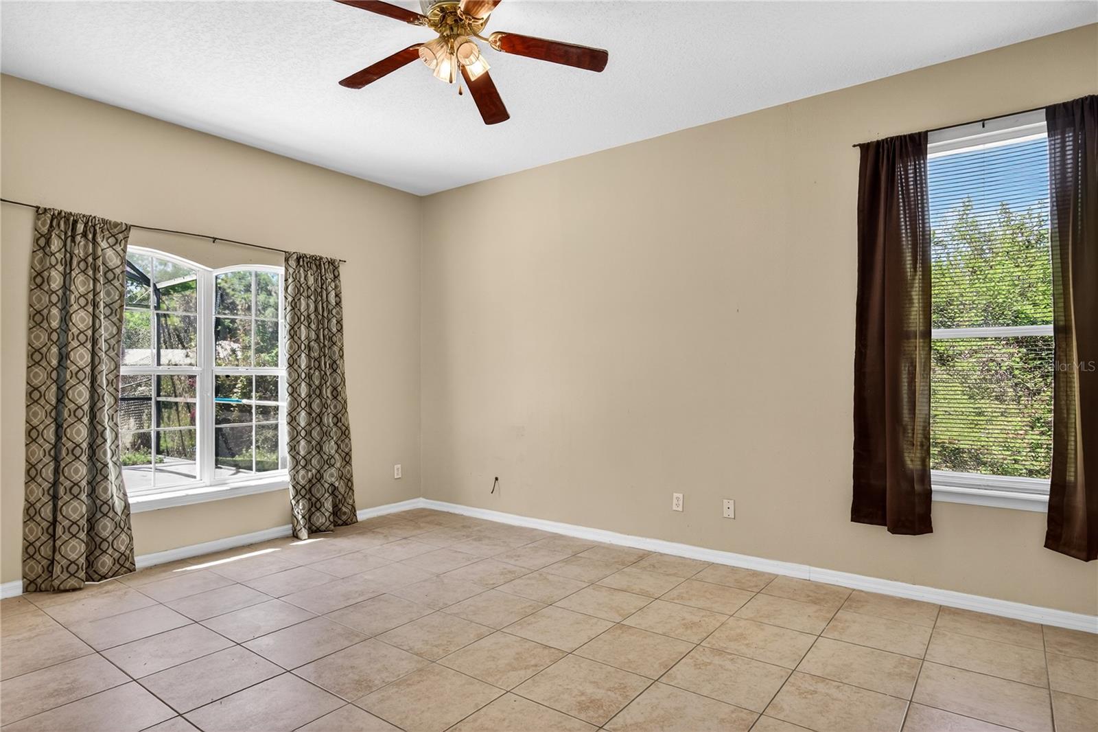 28931 Beauclaire Dr Property Photo 17