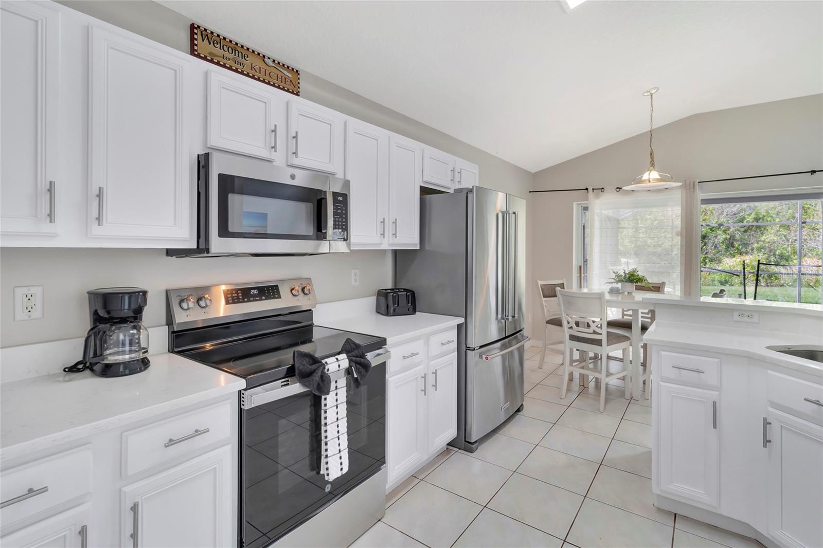 4703 Golden Beach Ct Property Photo 15