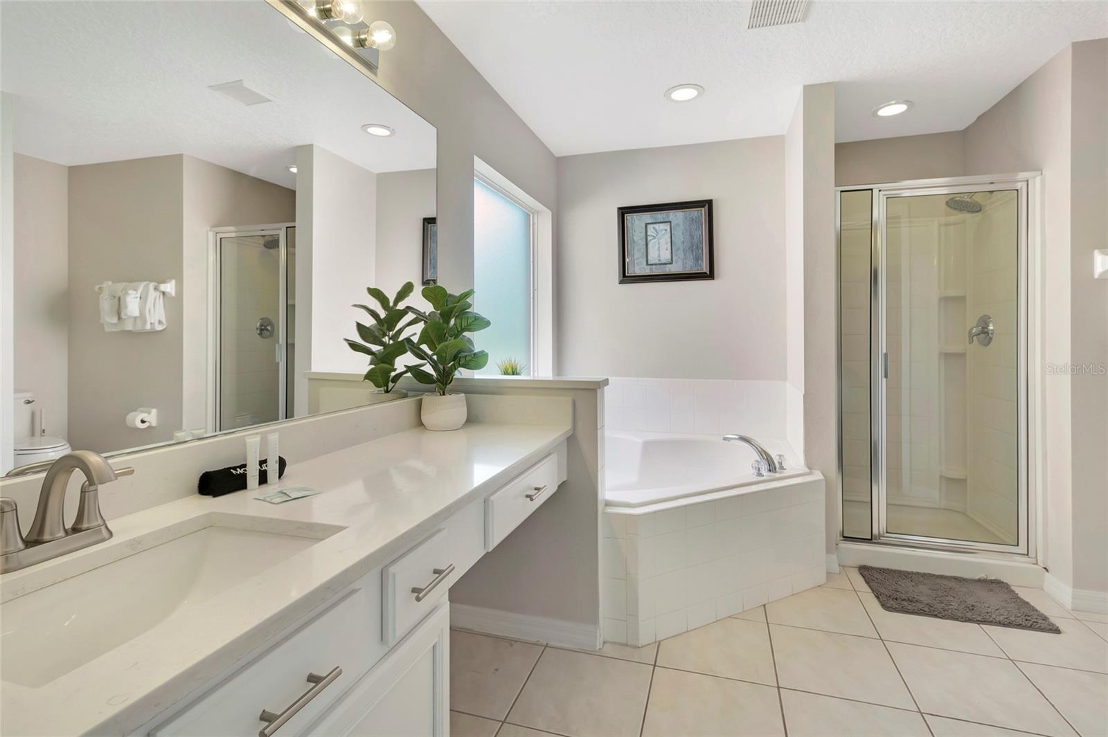 4703 Golden Beach Ct Property Photo 26