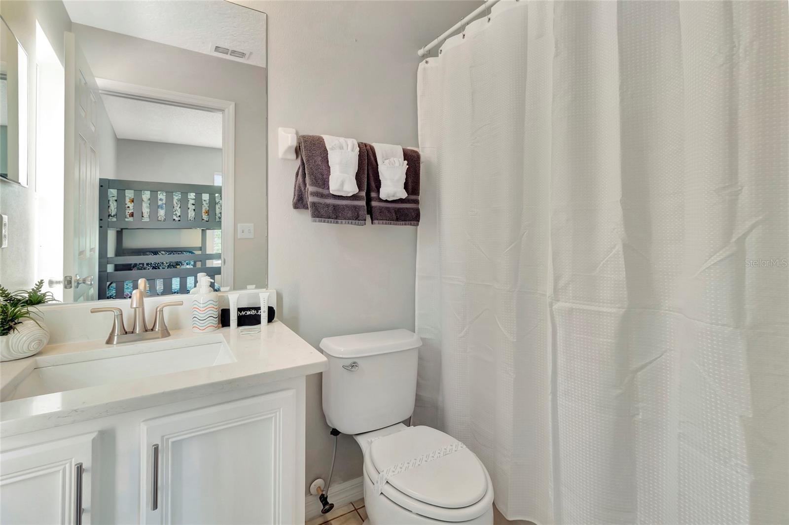 4703 Golden Beach Ct Property Photo 32