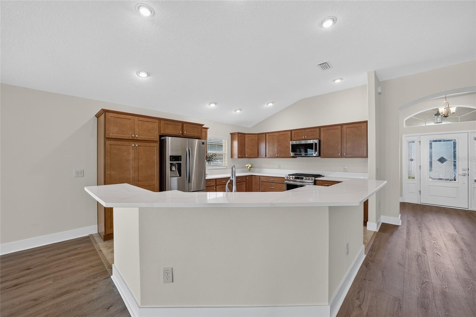 5791 Henry Loop Property Photo 12