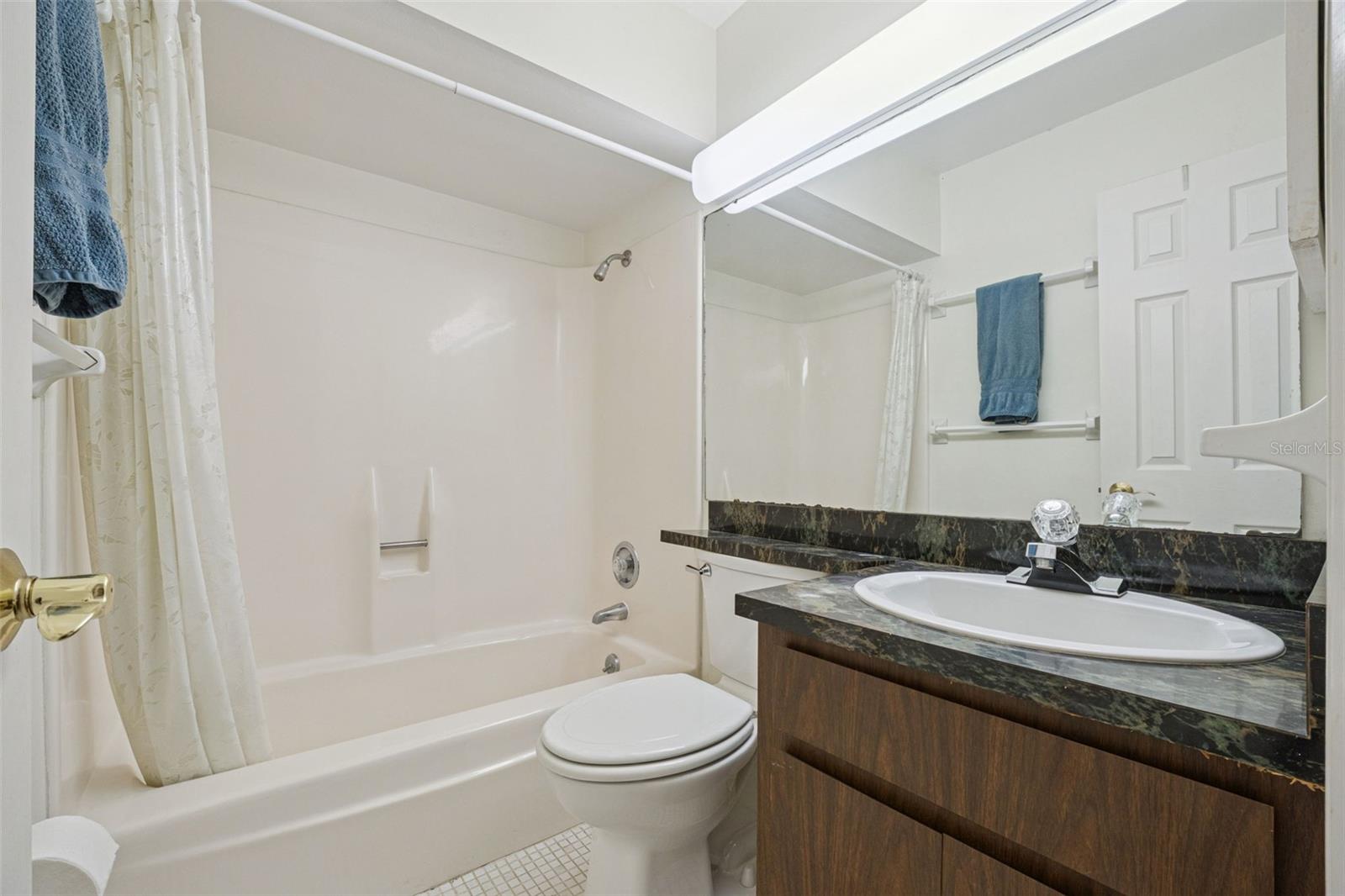 2874 E Crooked Lake Dr Property Photo 34