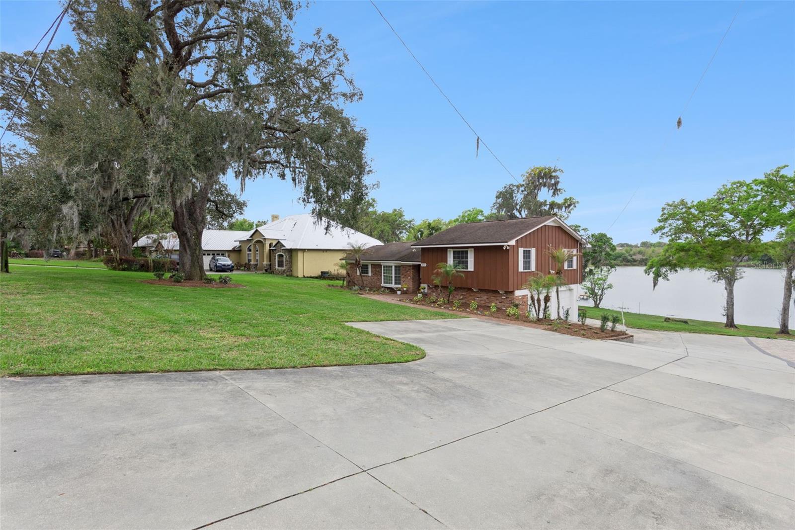 2874 E Crooked Lake Dr Property Photo 47