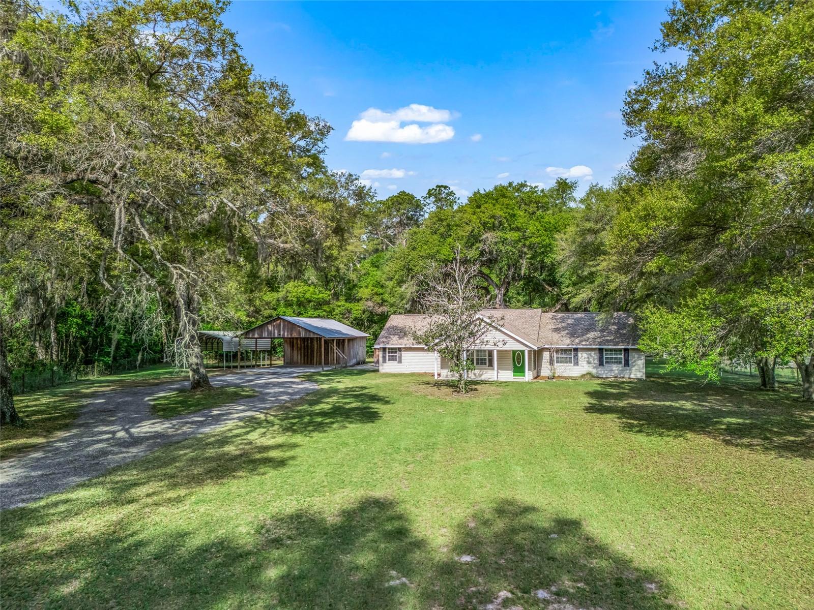 8234 S Us 301 Property Photo 3