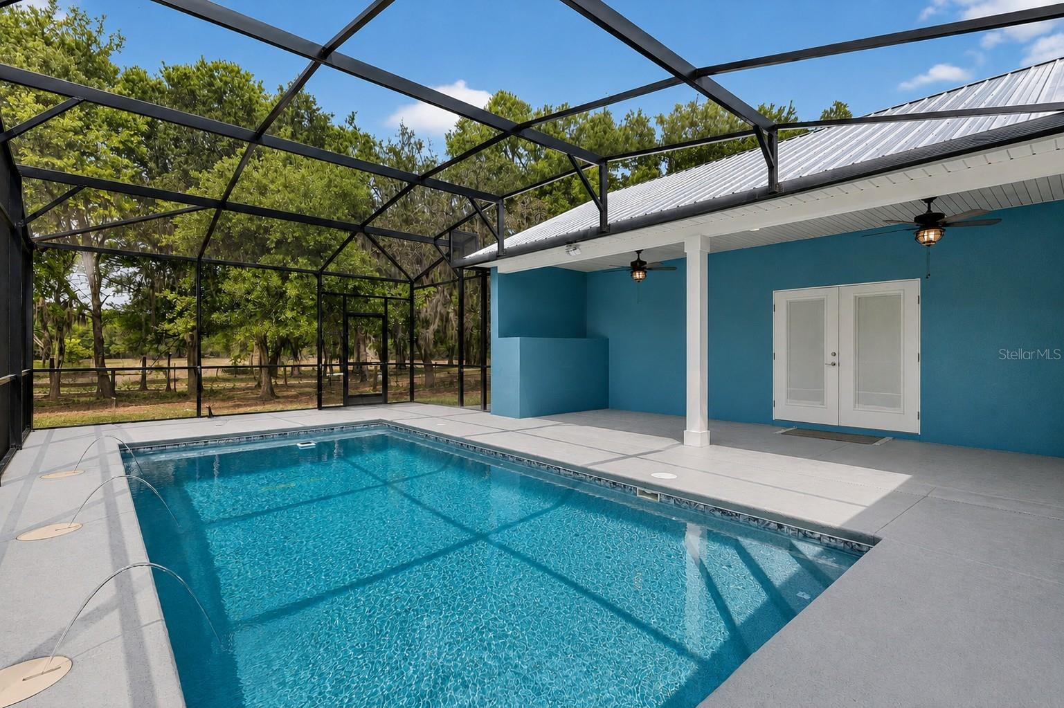22431 Loop Rd Property Photo 18