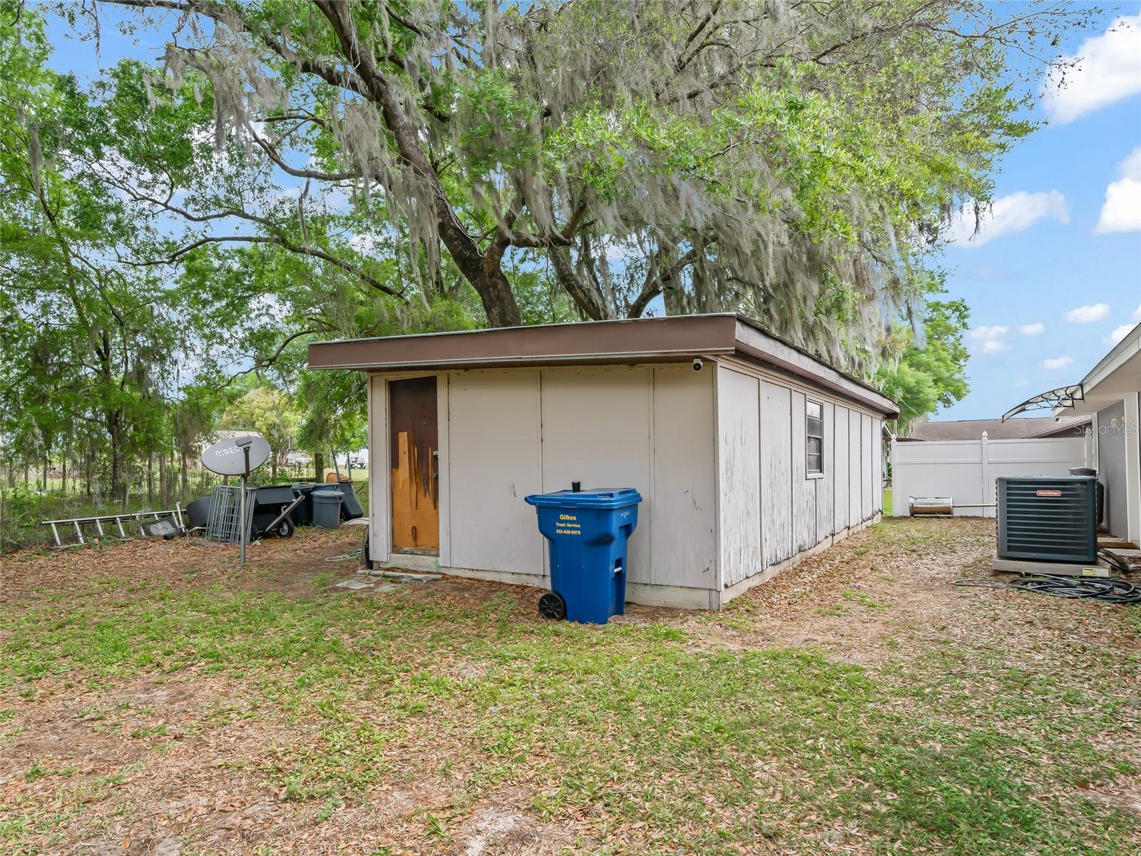 9318 Cr 649 Property Photo 28