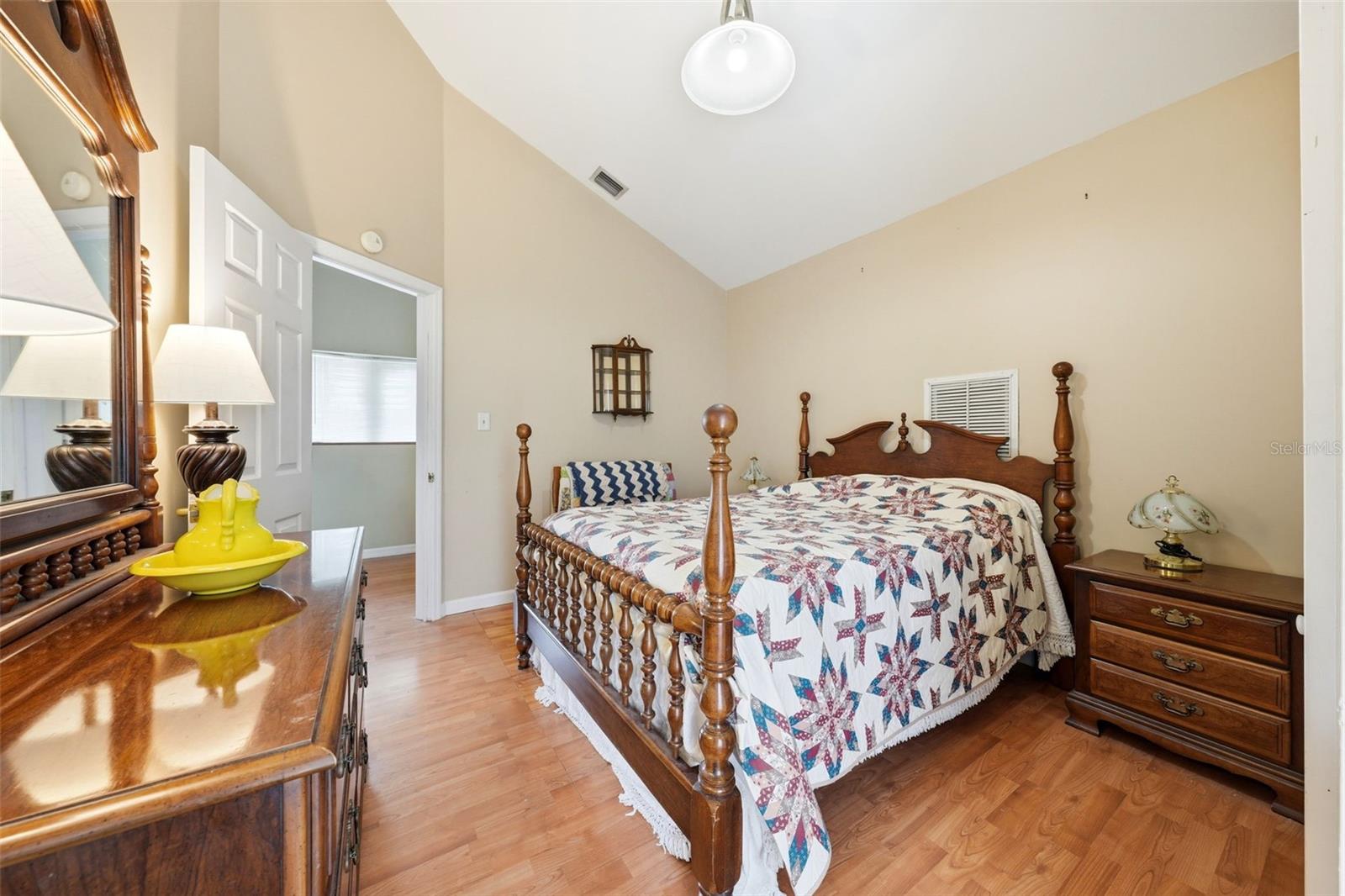 835 Butch Cassidy Ln Property Photo 28