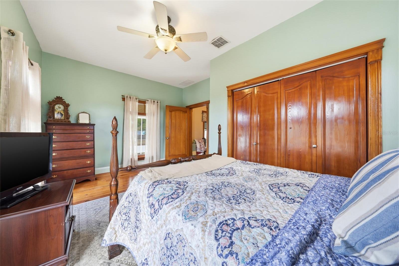 835 Butch Cassidy Ln Property Photo 38