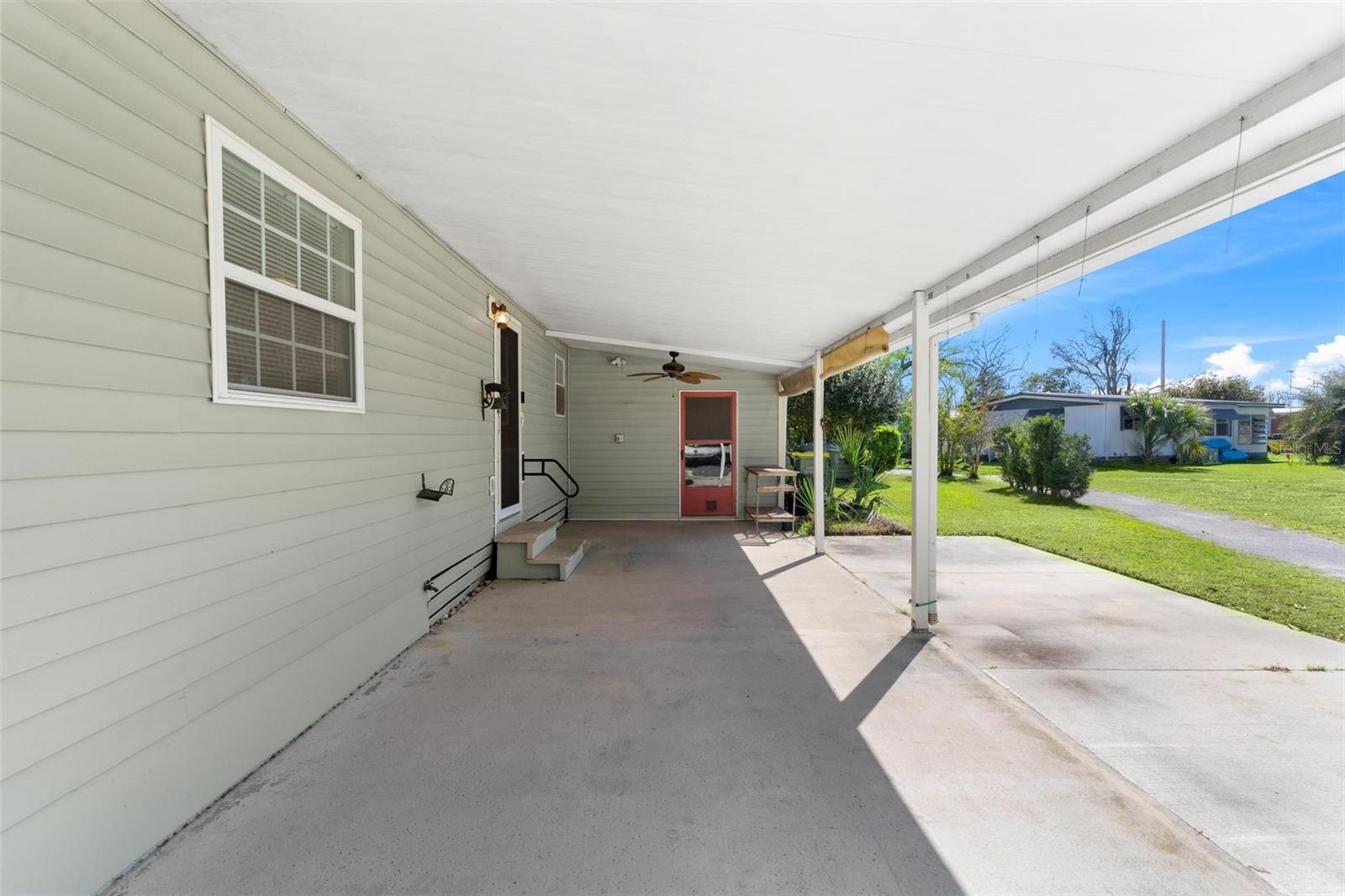 2621 Carpenter Pl Property Photo 6